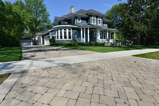  Montoursville, PA Driveway Pavers Pros